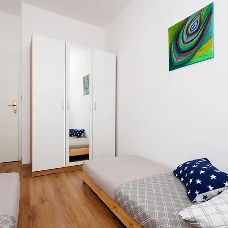 Summer Breeze - Quiet Place With A Spectacular View And A Garden Apartament Szybenik