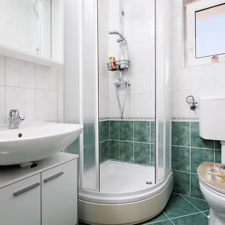 Summer Breeze - Quiet Place With A Spectacular View And A Garden *