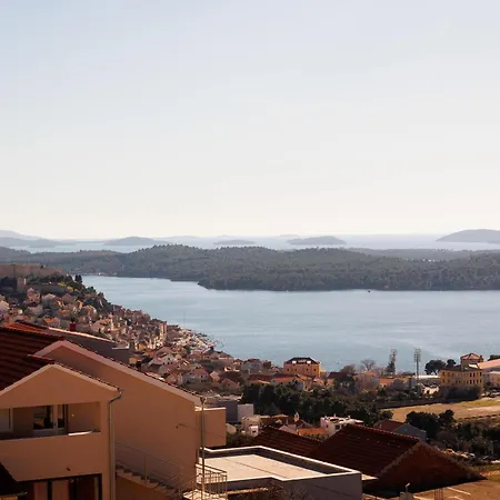 Apartament Summer Breeze - Quiet Place With A Spectacular View And A Garden Szybenik