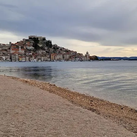 Summer Breeze - Quiet Place With A Spectacular View And A Garden *