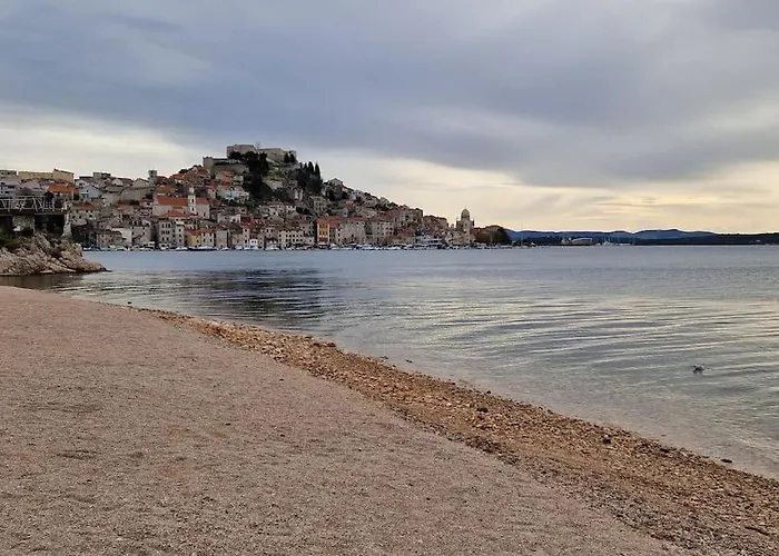 Summer Breeze - Quiet Place With A Spectacular View And A Garden *